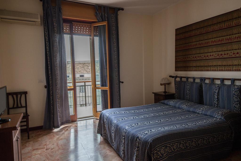 B&B Ortigia Sea View Syracuse Ngoại thất bức ảnh